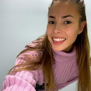 Meet your Posher, Mariana